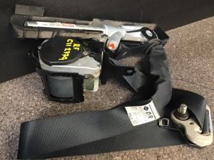 Nissan Tiida C11 2004-2007 RF Seat Belt