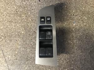 Nissan Tiida C11 2004-2007 Window Master Switch