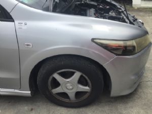 Honda Stream RN6-9 2nd Gen 2006-2014 RF Guard/Fender