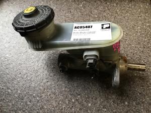 Honda CR-V RD7 2002-2006 Brake Master Cylinder