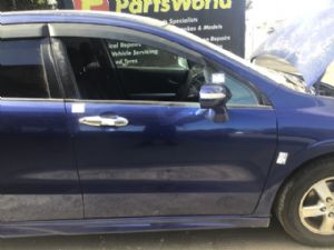 Honda Stream RN6-9 2nd Gen 2006-2014 RF Door Shell