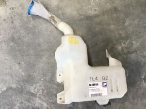 Honda Accord CW 2009-2011 Front Washer Bottle