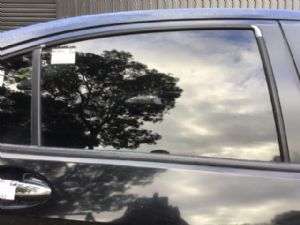 Honda Grace GM4 RR Door Glass
