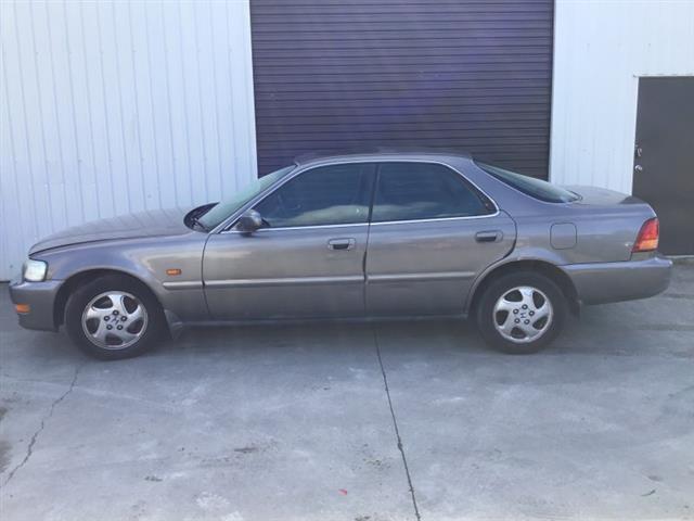 Honda Saber UA