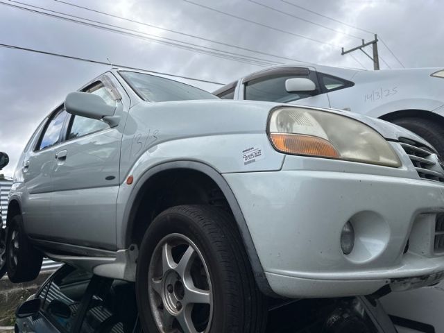 Suzuki Swift HT51S 2000-2004