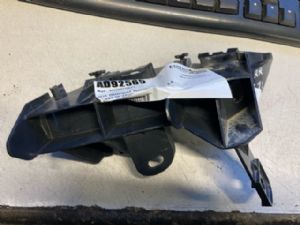 Lexus IS XE30 2013-Present RR Bumper Retainer