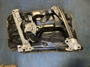 Nissan Fairlady Z33 2002-2008 RF Door Regulator Motor