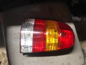 Ford Escape XLT 2009 - 2010 L Tail Light