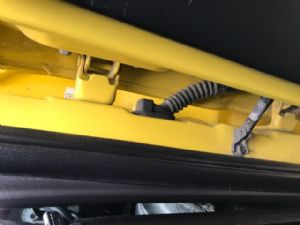 Ford Escape XLT 2009 - 2010 RR Door Top Hinge