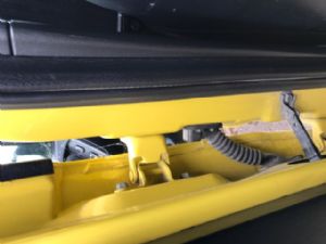 Ford Escape XLT 2009 - 2010 LR Door Top Hinge