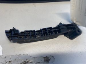 Suzuki Cultus/Celerio Other LF Bumper Retainer