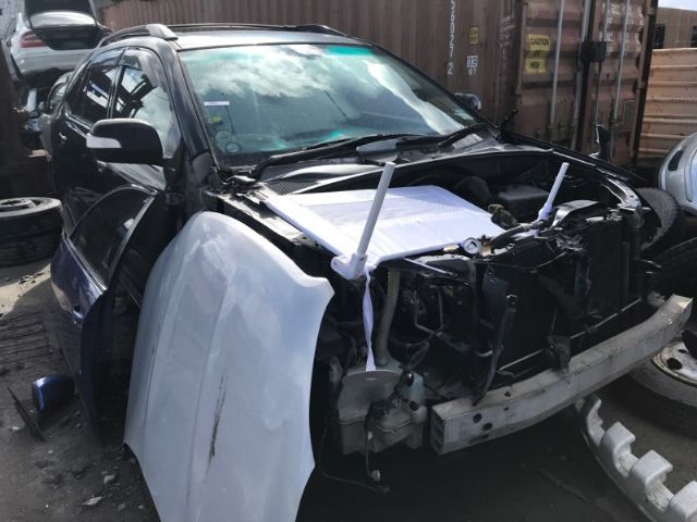 Toyota Harrier ACU30