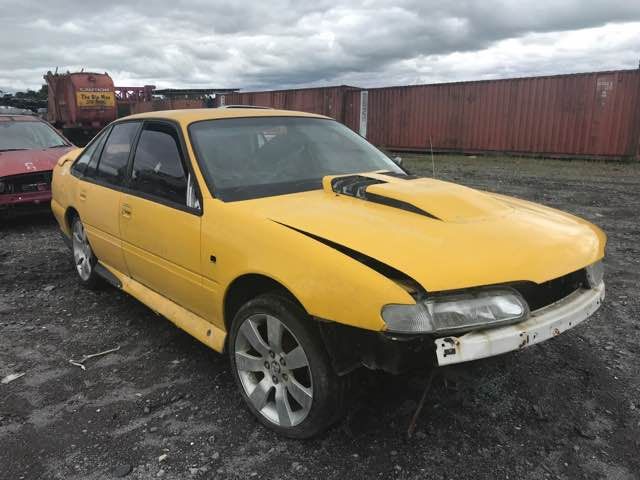 Holden Commodore VR 07/93-02/95