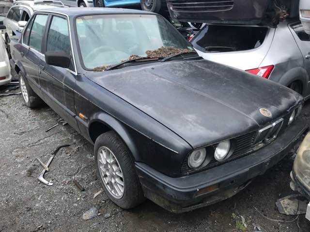 BMW 3 Series  E30