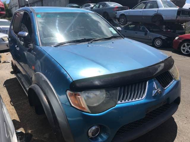 Mitsubishi Triton Fourth Gen 2005-2015