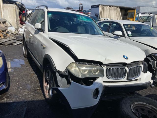 BMW X Series E83 X3