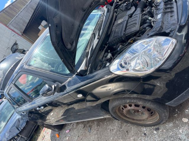 Mazda Verisa DC e4WD 01/04 on