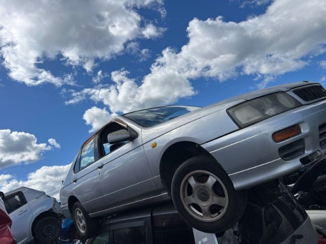 Nissan Bluebird U14 1996-1998