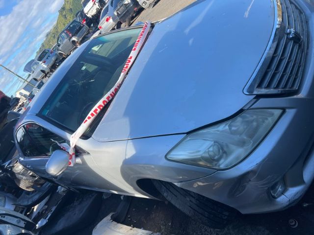 Toyota Crown GRS202