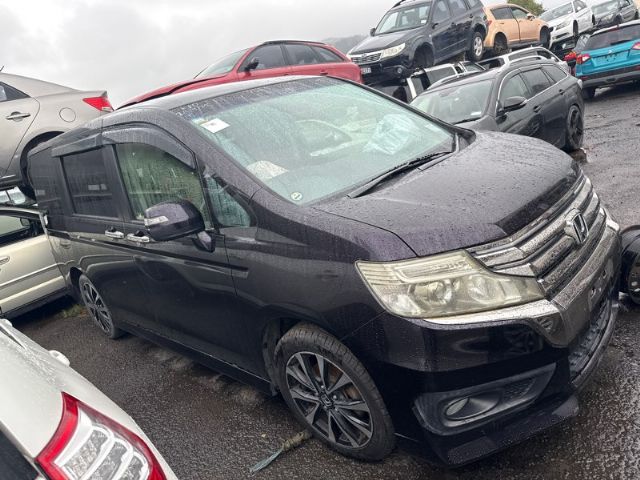 Honda Stepwgn Fifth Gen 2015