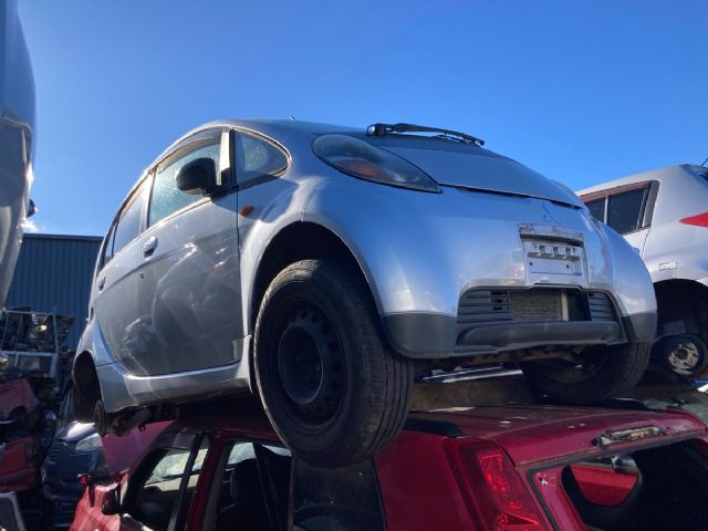 Mitsubishi i-Car HA1W