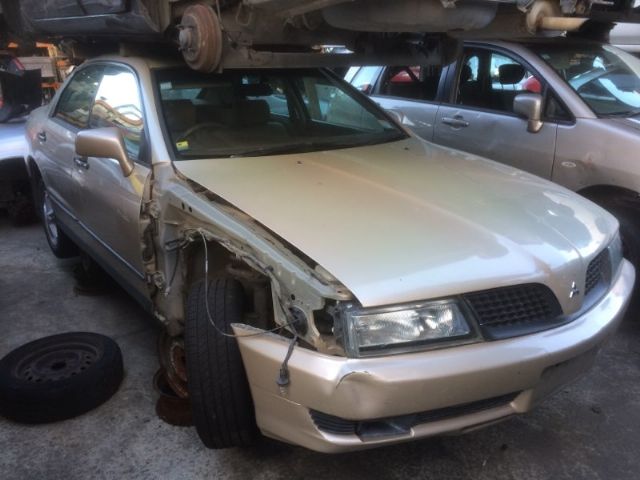 Mitsubishi Diamante F31A 1997