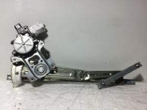Mitsubishi Lancer CF RF Door Elec Regulator