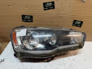 Mitsubishi Lancer CF R Headlight