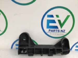 Toyota Crown S200 2008-2012 Headlight Panel Side Bracket L
