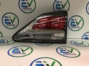 Lexus RX RX 450h 2009-2011 L Tailgate Light
