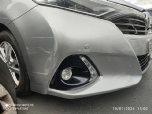 Toyota Sai AZK10 R Turning Light