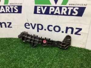 Lexus NX NX300h AYZ10 2015-2021 LF Bumper Retainer