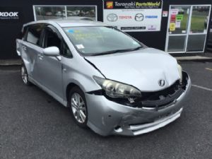 Toyota Wish ZGE20