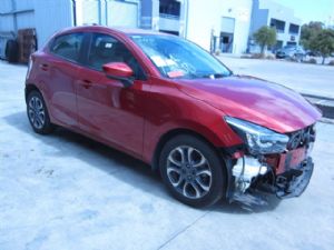Mazda Mazda2 DJ