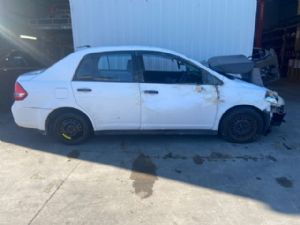 Nissan Tiida C11 2004-2007