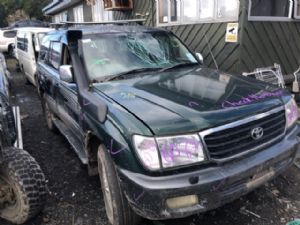 Toyota Landcruiser 100 SERIES