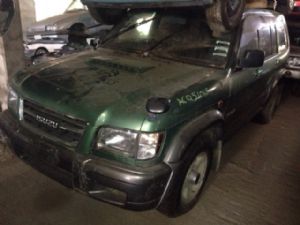 Isuzu Bighorn UBS73
