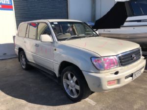 Toyota Landcruiser 100 SERIES