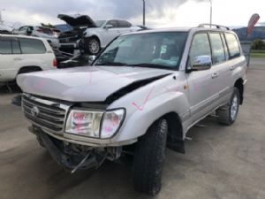 Toyota Landcruiser 100 SERIES