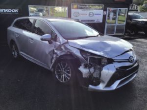 Toyota Avensis ZRT272 2009-2018