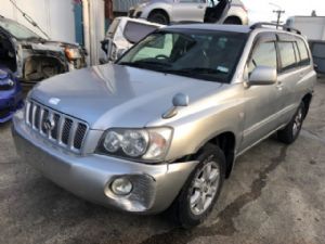 Toyota Kluger ACU20