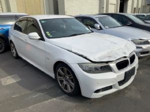 BMW 3 Series  320I E90 LCI