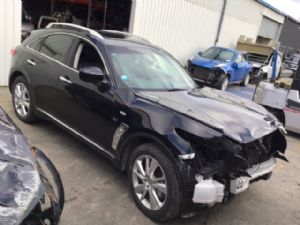 Nissan Skyline J50 2009-2014