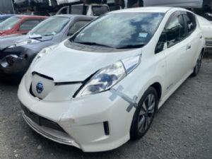 Nissan Leaf ZE0 2011-2016