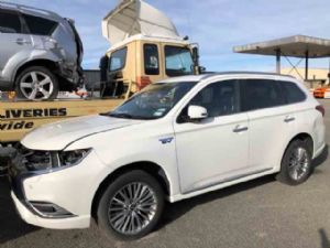 Mitsubishi Outlander GG3
