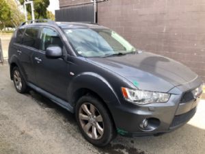 Mitsubishi Outlander CW5W 2006-2012