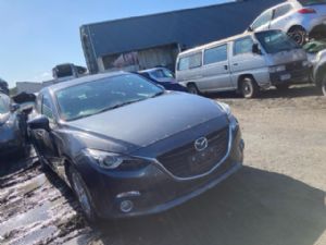 Mazda Axela BY