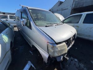 Nissan Elgrand E50 05/97-05/02