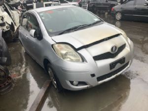 Toyota Vitz SCP90
