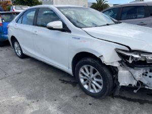 Toyota Camry AVV50